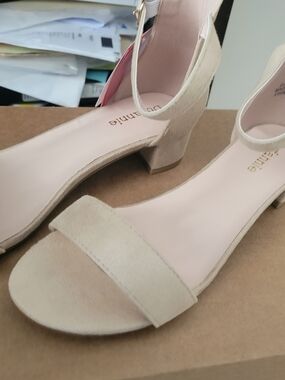 Annie Nude/Tan Single-Band Ankle-Strap Sandals